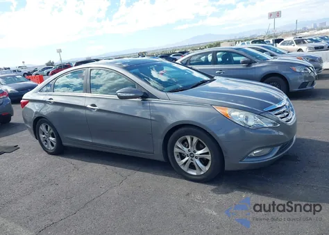 2013 Hyundai Sonata Limited из США, поврежденный, VIN 5NPEC4AC4DH570332